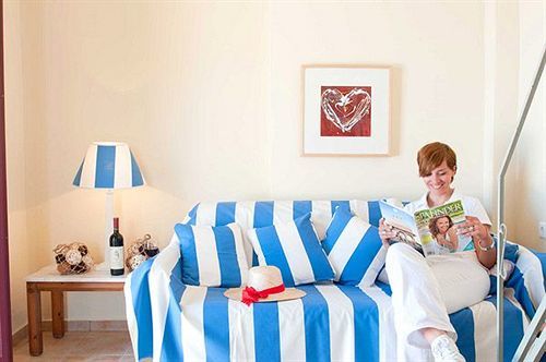 Atlantida Holiday Club Hotel Akrotiri  Ngoại thất bức ảnh